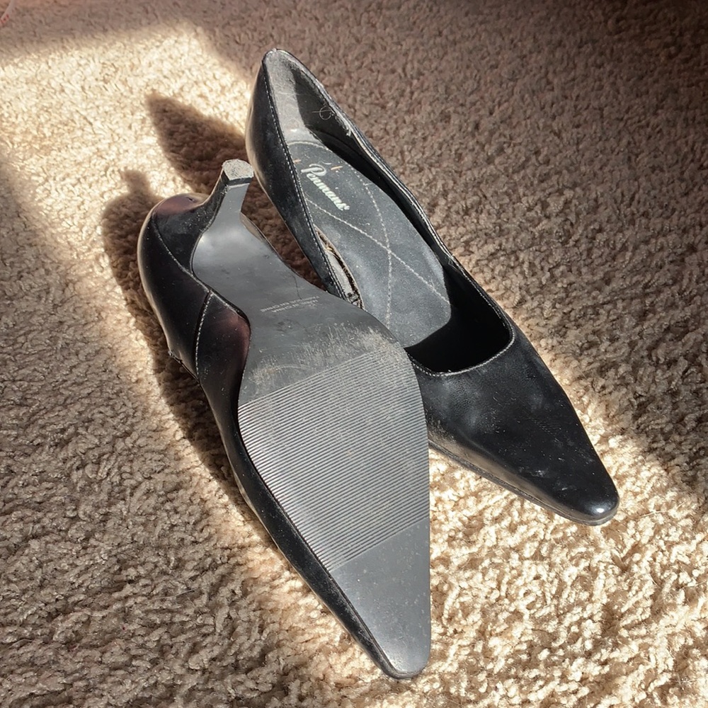 Shoes - Picture 2 of 3